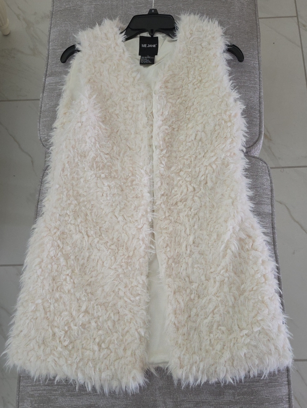 ME JANE Cream Faux Fur Sleeveless Vest, Smoke Free Home..excellent Condition